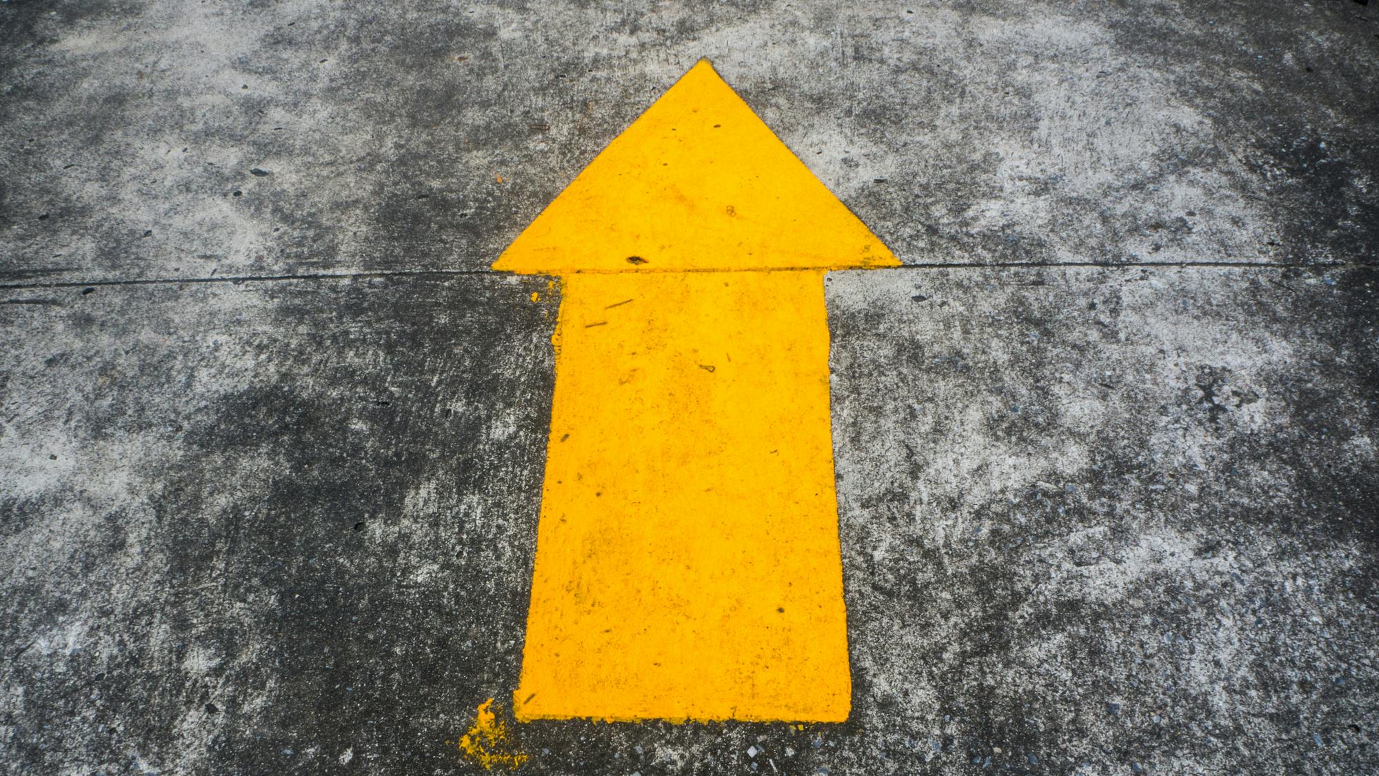 edge_arrow_id_85005057_potsawat_masathien_dreamsti